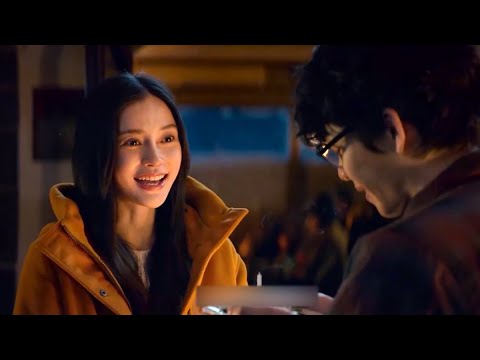 【谷阿莫】臭酸宅趁著當小三的Angela
  baby失憶時，騙她說我是妳男朋友2020《明天你是否依然愛我》