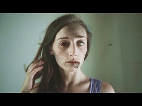 美女感染了神秘病毒，身體出現奇怪變異，最後變成恐怖的喪屍