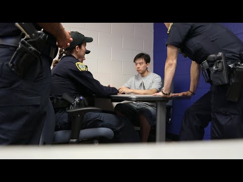 《被美國休士頓警察約喝茶》不可撩美國可愛女警? Houston Police Officers Can Speak Mandarin @stthomashouston