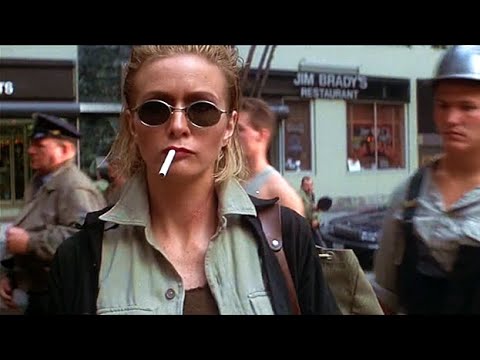 影史最强女劫匪，輕鬆搶走1400亿黄金，可惜她遇到了更強的警察，打起來動作太帥了！