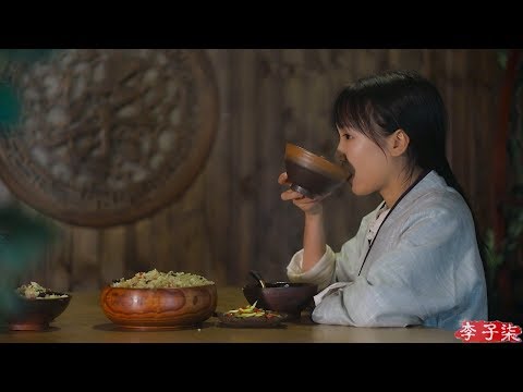 念念不忘的是小时候那芋香弥漫的味道——芋头饭