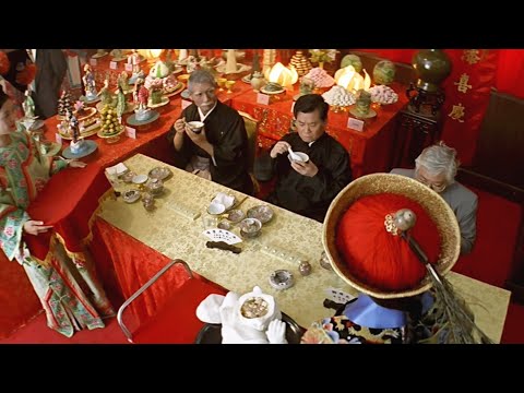 厨艺大赛，令评委啧啧称绝的油浇活猴脑，原料竟被换成了“人脑”！《金玉满堂》【宇哥讲电影】