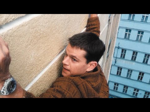 諜影重重1：落難特工，身懷絕技，卻不記得自己是誰，又不斷被追殺，只好大開殺戒，踏上探尋身世之路！