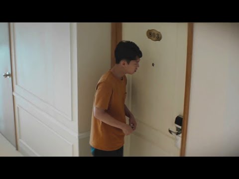 隔壁经常传来咕隆咕隆的怪音，上门查看发现了恐怖的秘密！《社交网络：高楼惊吓》【宇哥讲电影】