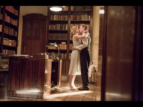 15岁少年爱上36岁女人，一部让无数人泪目的高分经典电影！