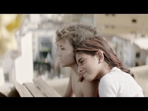 【来呀官人】妹妹被卖给隔壁大叔玩弄致死，12岁的哥哥怒了！超高分奥斯卡获奖电影！