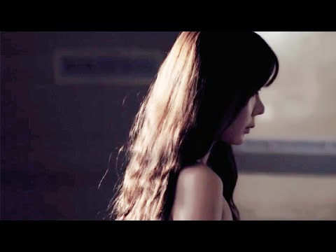 小伙半夜偷偷来到女子监狱，把女犯人扒光了衣服，这也太刺激了吧！韩国大尺度伦理片《恩霞》