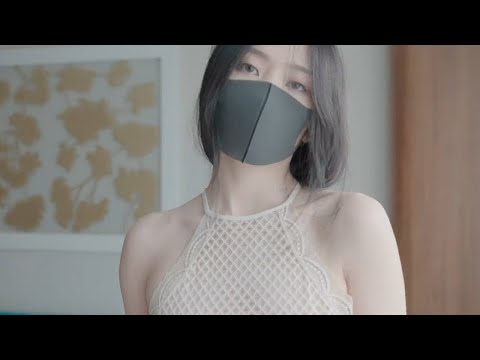 女人变成男人后做的第一件事就是让闺蜜给她咬