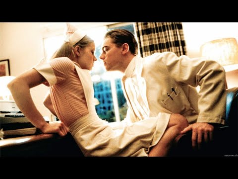 小伙冒充医生，把小护士拉进办公室，做起了不可描述的事！