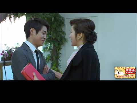 爱情不分年龄，小男生爱、上了大自己20岁的风韵少妇